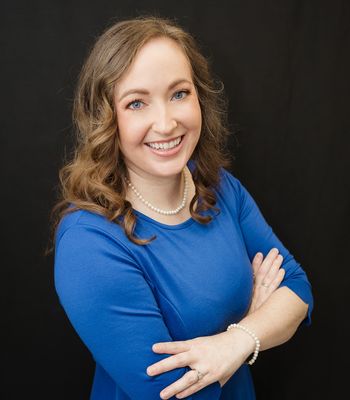 Portrait of Jessica Nguyen, Realtor®.