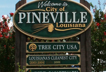 Pineville, Louisiana welcome sign